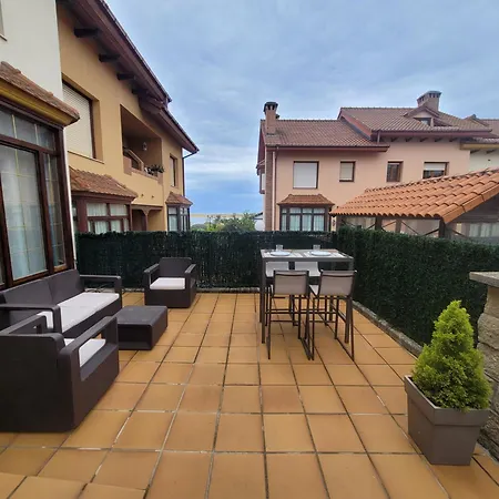 Piscina Y Parking 2 Min Playa