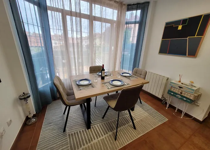 Piscina Y Parking 2 Min Playa Miengo