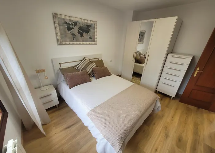 Piscina Y Parking 2 Min Playa Apartment *