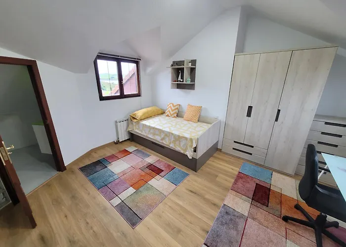 Piscina Y Parking 2 Min Playa Miengo